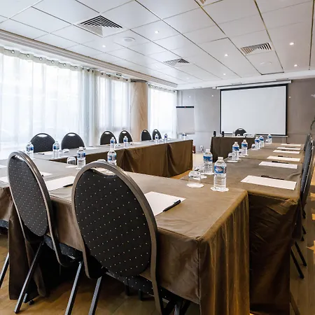 Riviera Hotel 4*