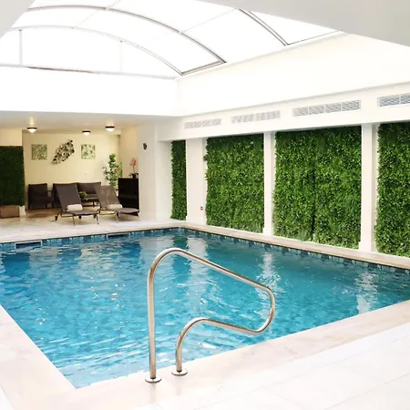 Hotel Riviera 4*