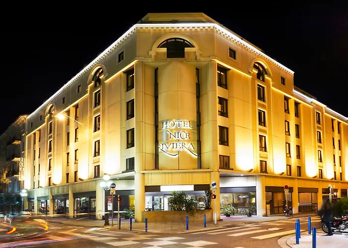 Riviera Ξενοδοχείο 4*