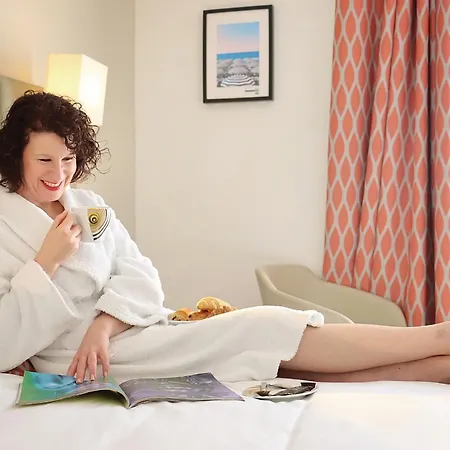 ホテル リビエラ 4*