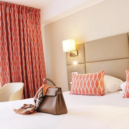 ホテル リビエラ ニース