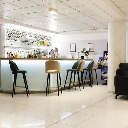 リビエラ ホテル